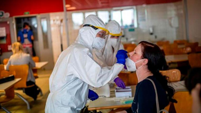 Covid-19: Confirman los primeros 3 casos de ómicron en Latinoamérica