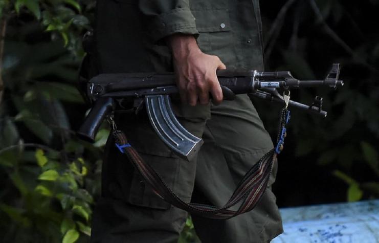 Dos policías mueren en ataque guerrillero a un gobernador de Colombia