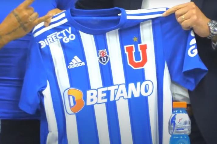 Universidad de Chile sorprende con lanzamiento de nueva camiseta para el 2022