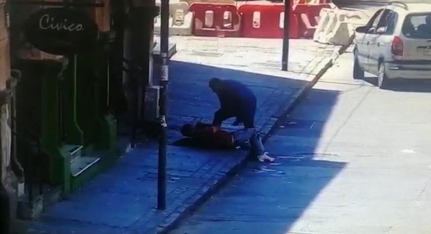 Detienen a hombre a pocos metros de donde había apuñalado a otro en el centro de Valparaíso