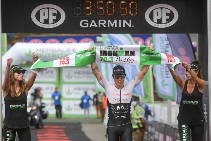 Javier Gómez Noya se coronó como el ganador del Ironman 70.3 de Pucón