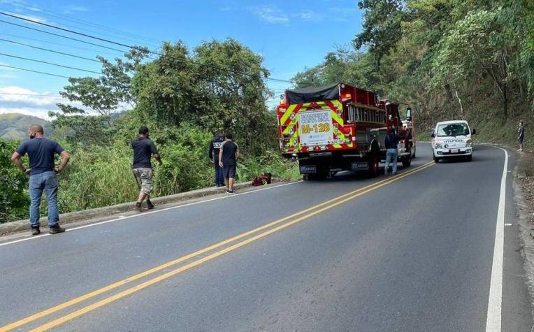 Madre e hija caen de un precipicio al tomarse fotos en Costa Rica