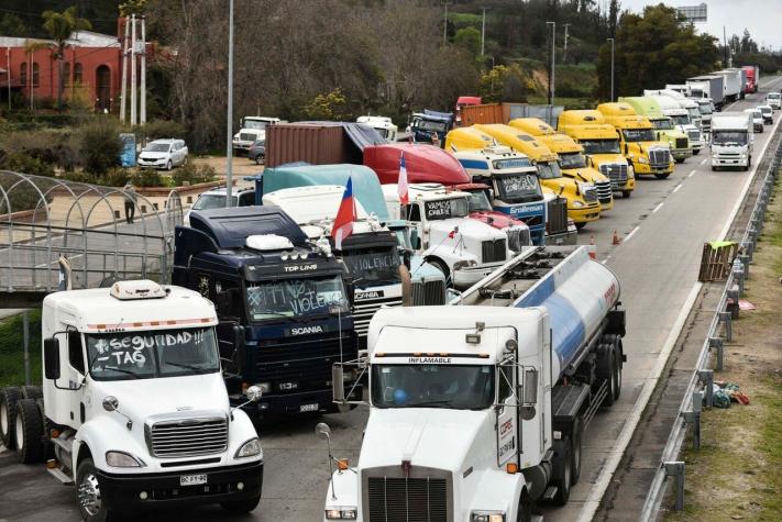 Líder de gremio camionero y paro de 2020: "Lo pidió el gobierno para que hubiera ley Juan Barrios"