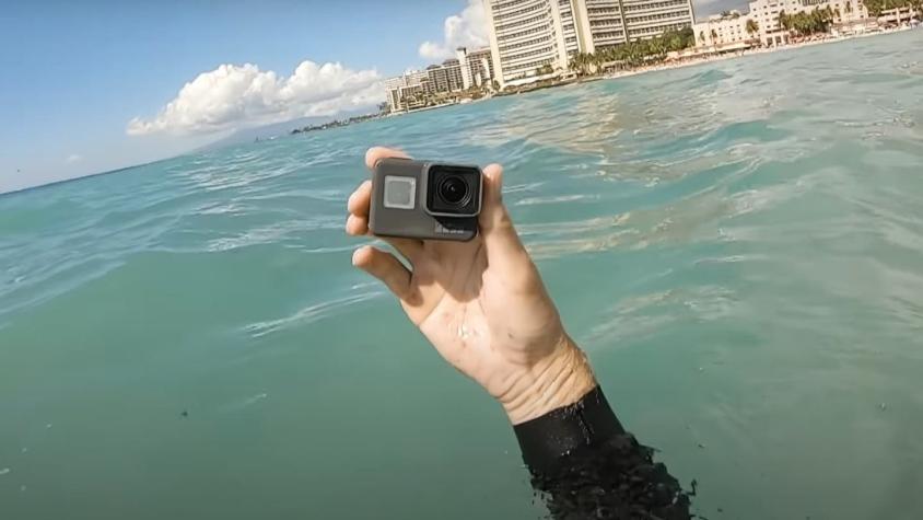 [VIDEO] Estadounidense encuentra GoPro que chilena perdió hace años en Hawái