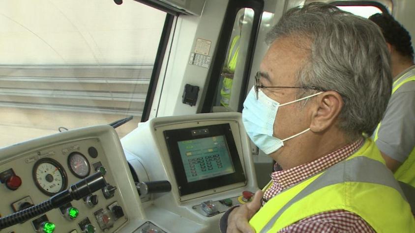 [VIDEO] El último viaje del conductor del Metro: Jubila tras 44 años de servicio