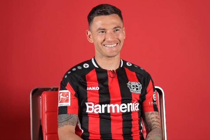 Charles Aránguiz sorprende en el Bayer Leverkusen al revelar cuál es el plato que mejor prepara