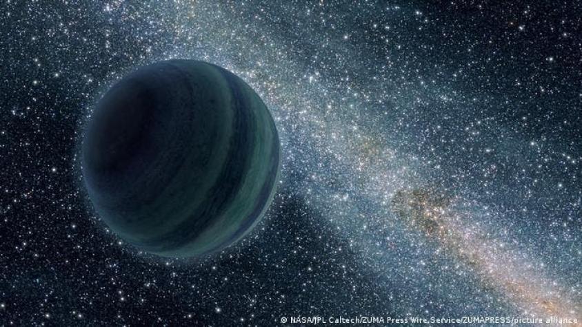 Descubren excéntrico exoplaneta que podría albergar agua y que tiene un clima extremo Descubren excéntrico exoplaneta que podría albergar agua y que tiene un clima extremo