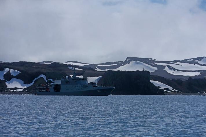 Evacuan base del Ejército en la Antártica ante estado de precaución por tsunami menor