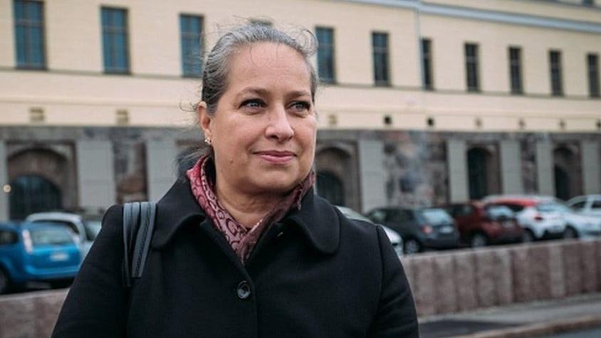 La maestra finlandesa que daba clases en secreto a niños detenidos en campamentos de Estado Islámico
