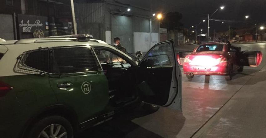 Delincuente resulta baleado tras enfrentarse a disparos contra Carabineros en Pudahuel