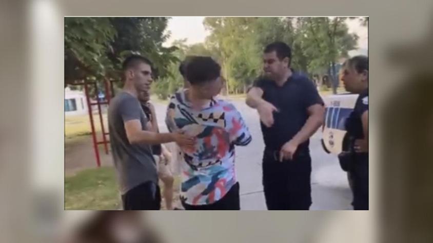 Polémica en Argentina por policía que le pegó una cachetada a un joven: Creyó que le gritó "feo"
