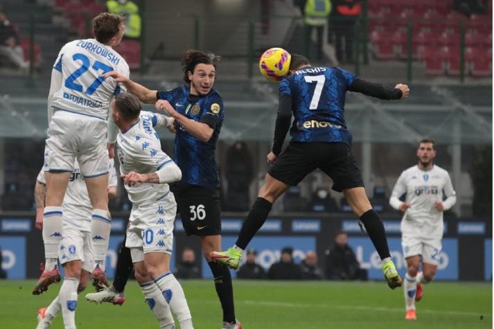 Con gol de Alexis: Inter logra sufrida clasificación en el alargue a los cuartos de la Copa Italia