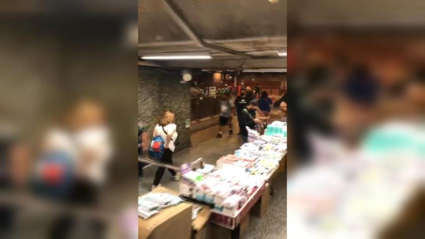 [VIDEO] Ambulantes se toman nuevamente Metro Estación Central