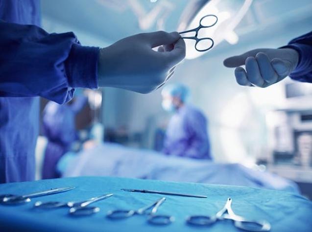 Cirugía reconstructiva del himen y test de virginidad serán prohibidas en Reino Unido