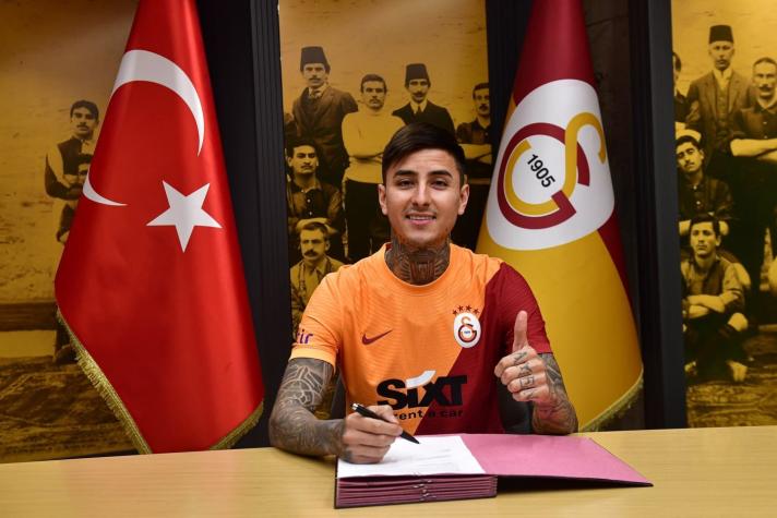 Galatasaray confirma como refuerzo al volante chileno Erick Pulgar