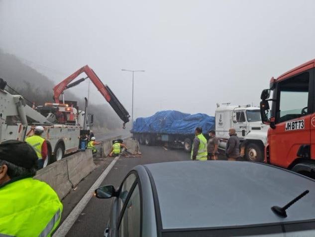 Camión protagoniza accidente en ruta Las Palmas: tránsito estuvo suspendido en ambos sentidos