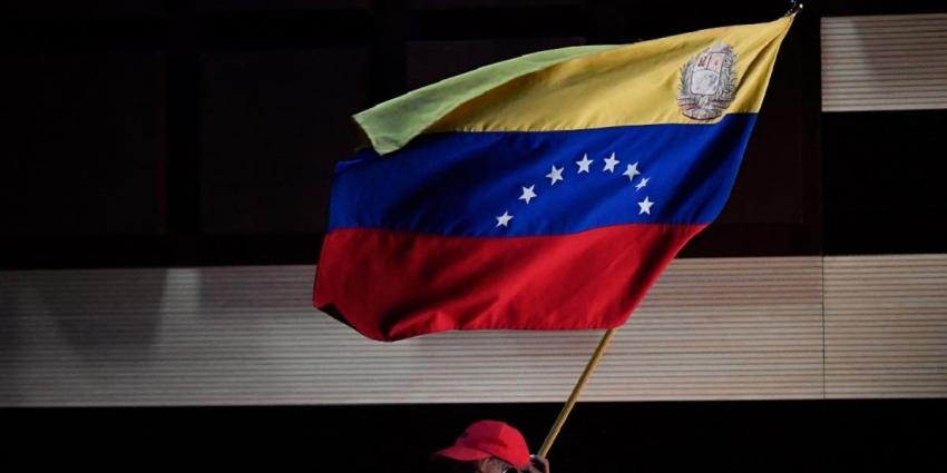 Venezuela entrega a líder chavista la sede del diario opositor El Nacional
