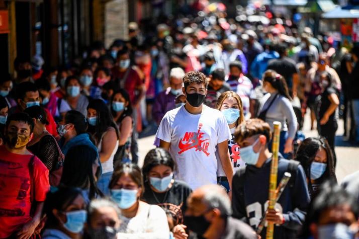 Minsal tajante: "Vamos a seguir aconsejando y controlando el uso de la mascarilla"