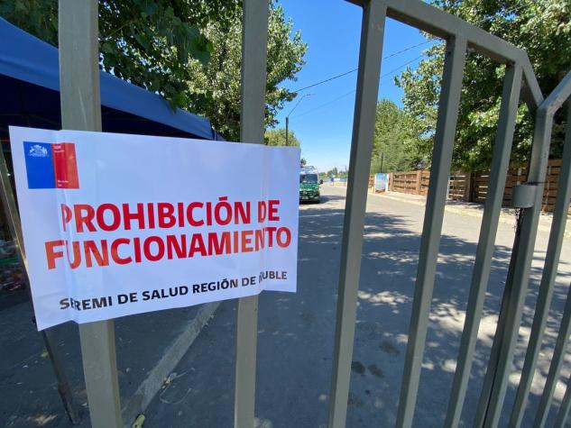 Cierran Laguna de Avendaño en Quillón por denuncias de extrañas alergias en el cuerpo