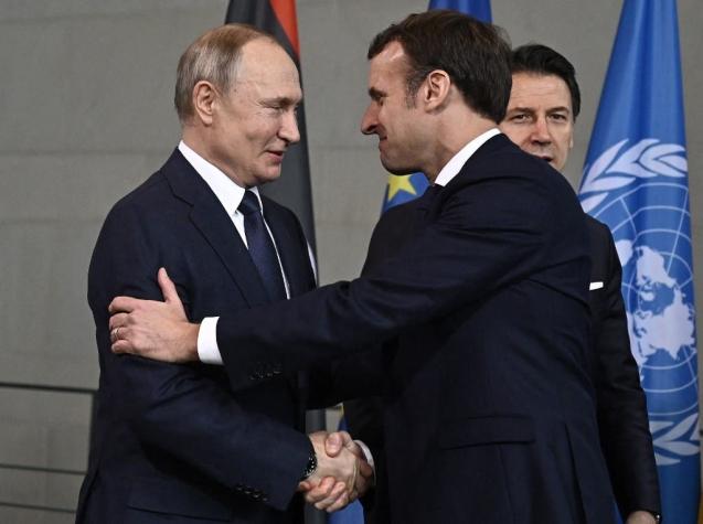 Putin hablará con Macron el domingo por la crisis ucraniana
