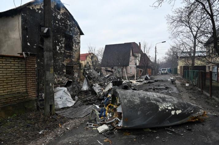 Ante inminente llegada de rusos a Kiev: Ucrania pidió a sus habitantes a fabricar bombas molotov