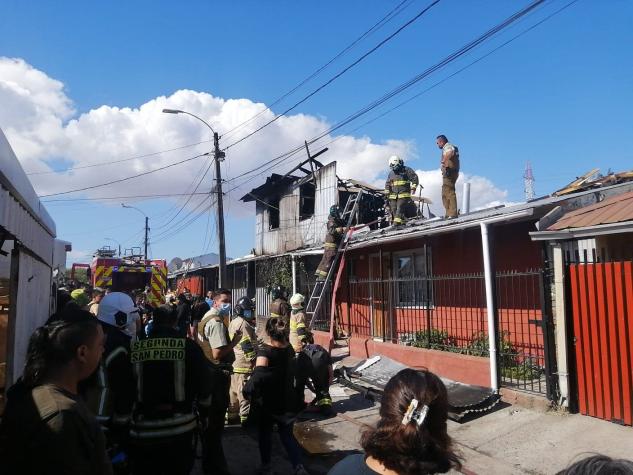 Tres mujeres fallecieron en incendio en casa en San Pedro de la Paz