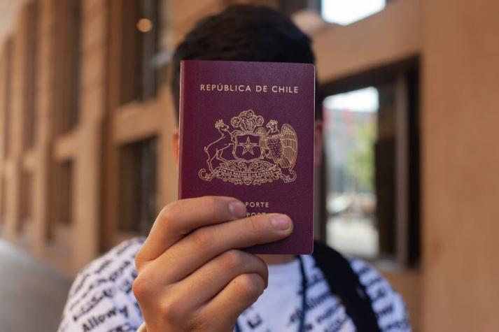Pasaporte chileno baja su costo 20 mil pesos a partir de este martes