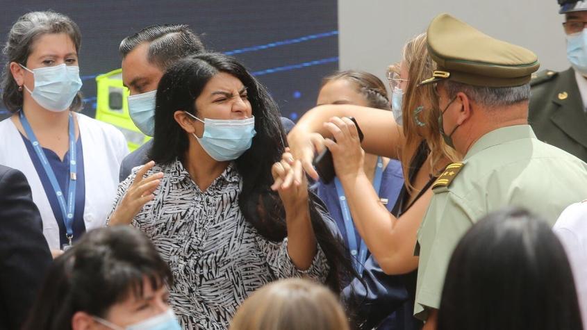 Mujer que lanzó agua al Presidente Sebastián Piñera quedó en libertad