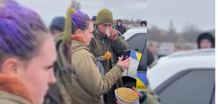 Ucranianos le dieron comida a soldado ruso capturado: Le permitieron ver a su madre por videollamada