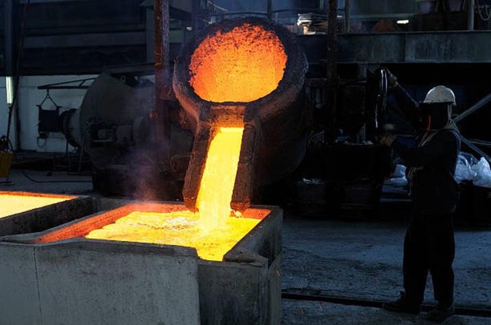 Precio del cobre cierra con máximo histórico en la Bolsa de Metales de Londres por guerra en Ucrania