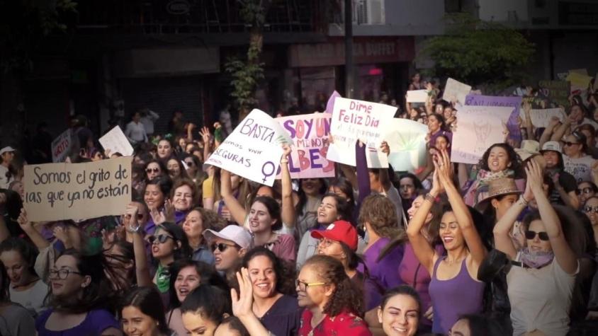 [VIDEO] Desde impulsar marchas a cambios políticos: Cómo el feminismo cambió a Chile para siempre