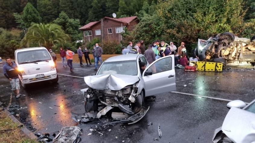 Accidente de tránsito deja una persona muerta y 4 heridos en la Ruta de la Madera en el Biobío