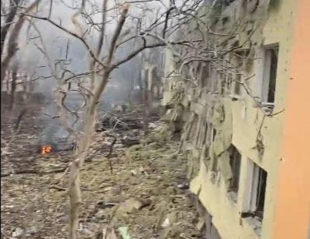 Ucrania reporta al menos 17 heridos en bombardeo a hospital pediátrico en Mariúpol