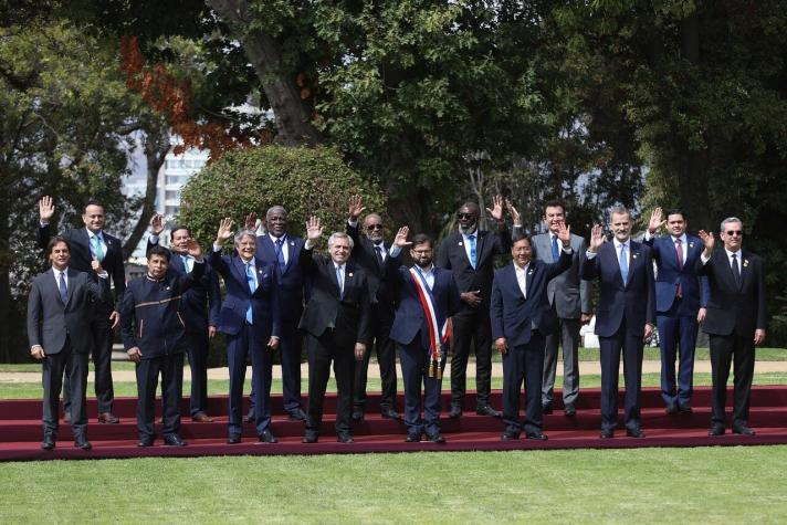 La primera foto del Presidente Gabriel Boric junto a otros líderes mundiales La primera foto del Presidente Gabriel Boric junto a otros líderes mundiales