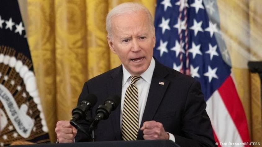 Biden eleva el tono contra Putin: "Es un dictador asesino"