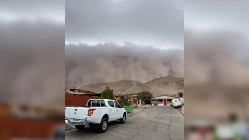Onemi declara Alerta Amarilla en Diego de Almagro tras tormenta de arena en la zona