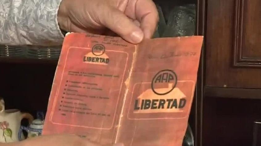 Hombre podría volverse millonario gracias a libreta de ahorro de su padre: Presidente debe decidir