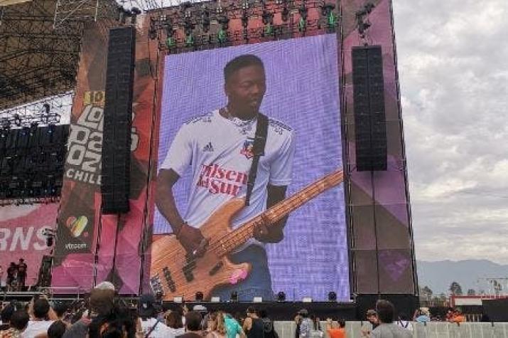 Bajista de Turnstile se presenta en Lollapalooza con camiseta de Colo Colo