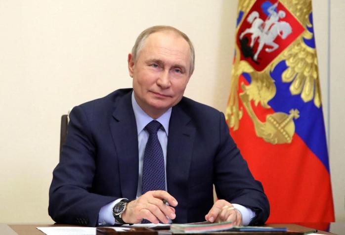 Para Vladimir Putin, Rusia es víctima de la "cancelación" igual que la autora de Harry Potter