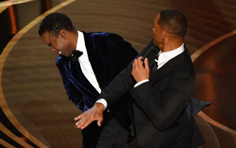 Chris Rock se negó a presentar cargos contra Will Smith tras agresión en los Oscar 2022