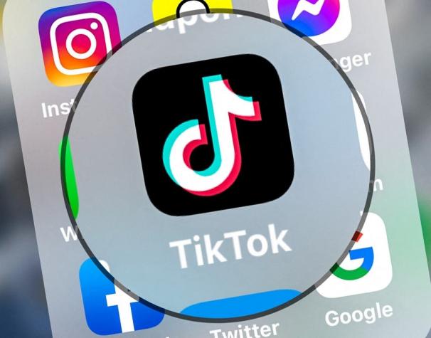 Trabajadores de TikTok demandan a la empresa por traumas laborales