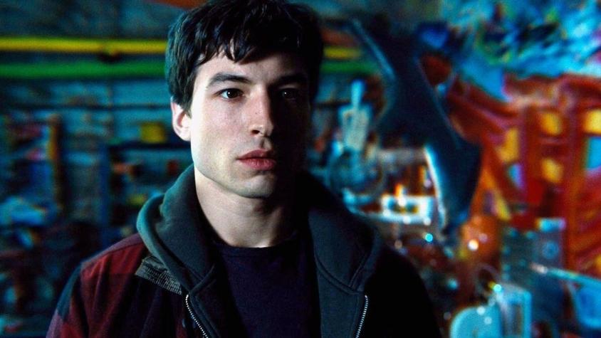 Ezra Miller en problemas por escándalo en un karaoke: fue detenido por desórdenes y acoso