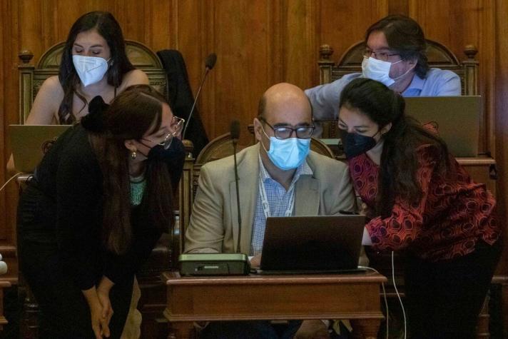 Claves: Coalición de Boric logra acuerdo que pone fin al Senado y atenúa sistema presidencial