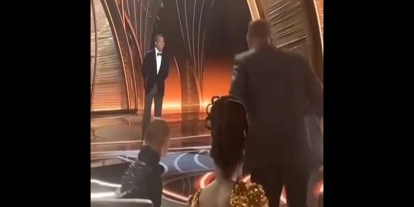 ¿Se ríe? Cámara capta la reacción de Jada Pinkett Smith tras incidente de su esposo en los Oscar