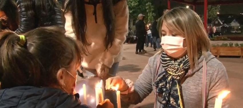 [VIDEO] Familia de Javiera Sepúlveda realiza velatón y pide aclarar su muerte