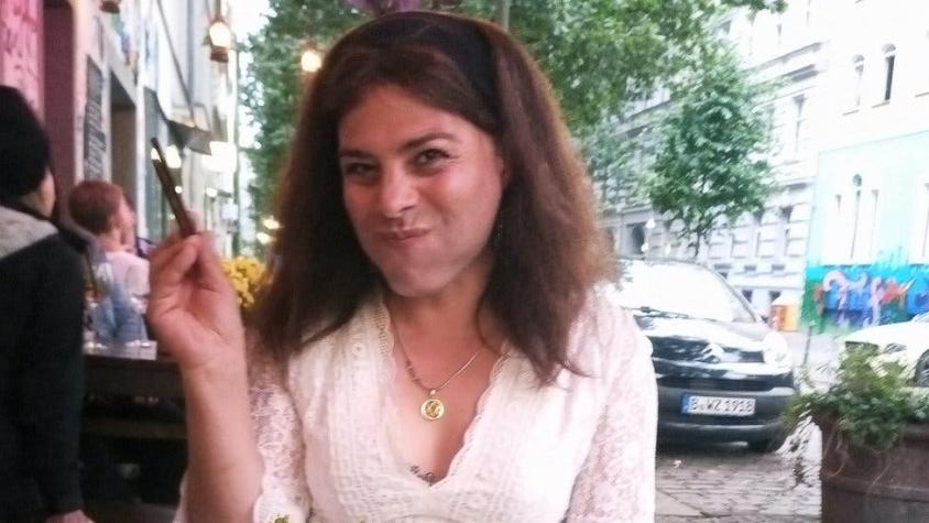 La trágica historia de Ella, la mujer trans que se prendió fuego en público en el centro de Berlín