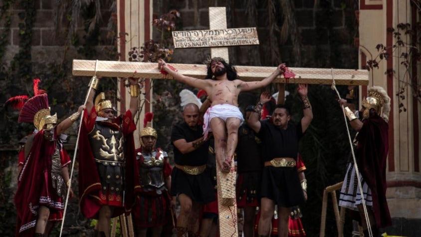 Viacrucis de Iztapalapa: la olvidada historia de cómo surgió una de las representaciones de Semana Santa más importantes del mundo Viacrucis de Iztapalapa: la olvidada historia de cómo surgió una de las representaciones de Semana Santa más importantes del mundo
