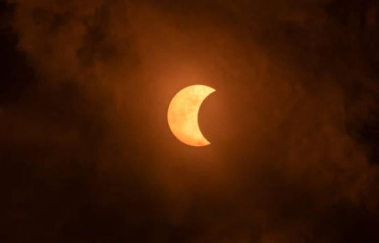 Fecha y hora en la que podrá ser visto un eclipse parcial de sol en Chile