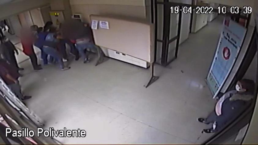 [VIDEOS] La Serena: Brutal agresión a funcionarios de salud por demora en atención