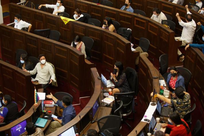 Súper Martes en la Convención: Isapres, pensiones y educación, la suerte de las normas más polémicas